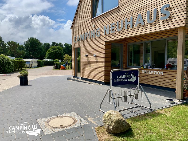 Die Rezeption von Camping in Neuhaus